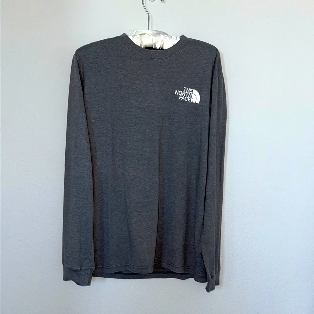 The‎ North Face Men's Charcoal Long Sleeve Tee